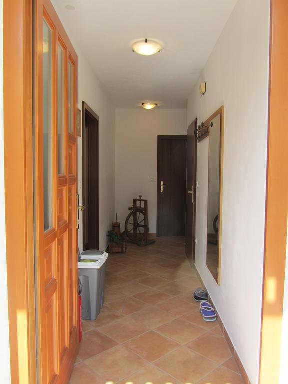 Apartment Rakuscek コバリード 部屋 写真